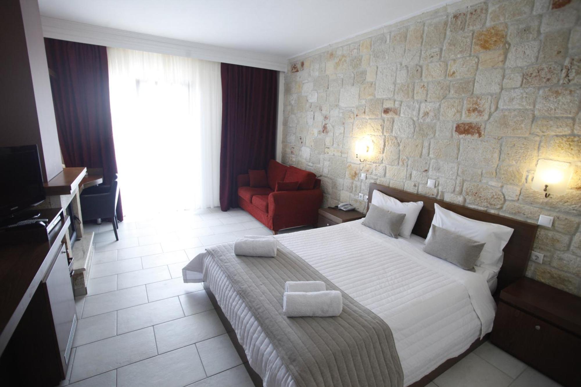 Nostos Hotel Afytos Exterior photo